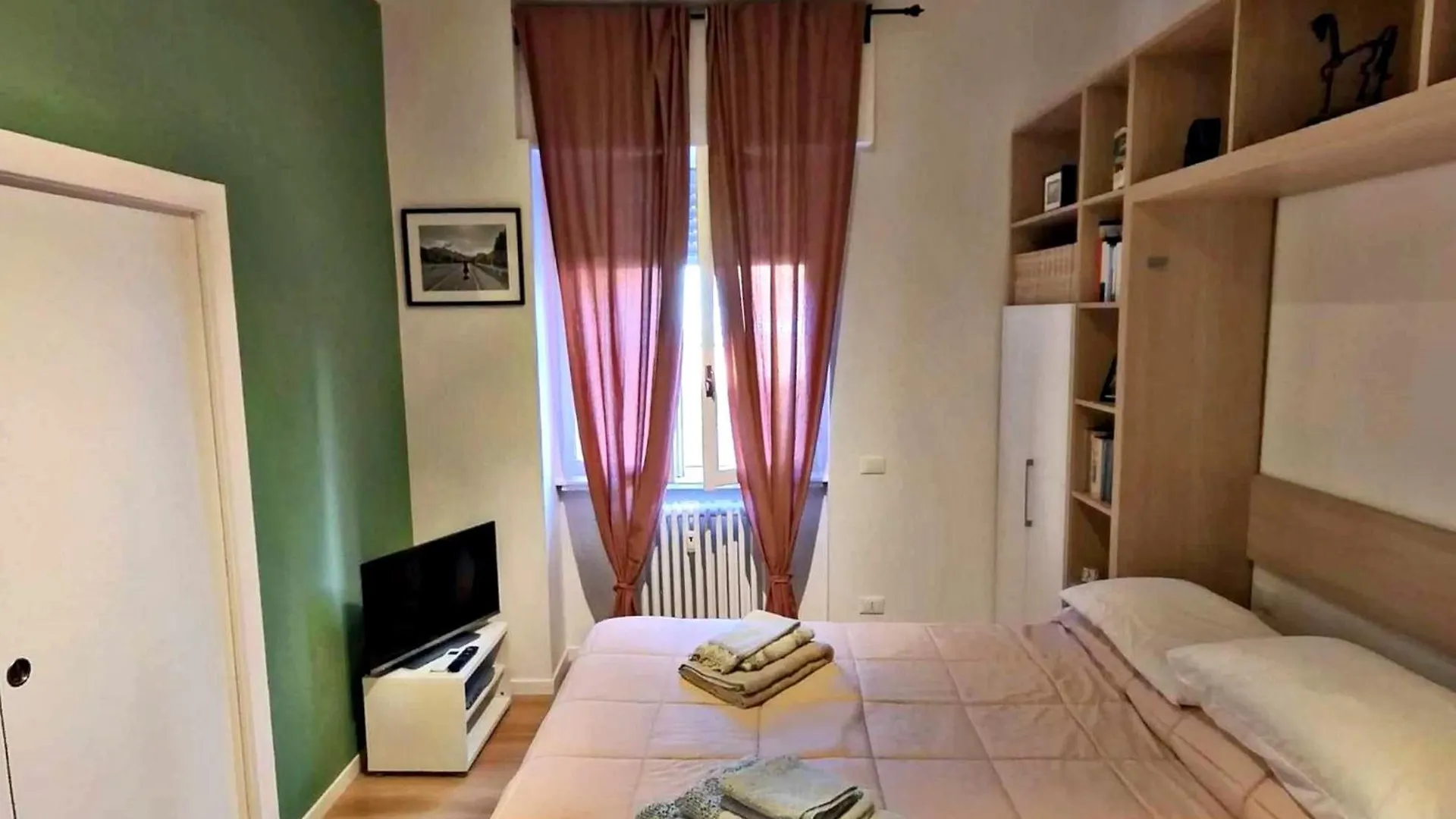 Casa Mafalda - Room In Apartment Near Naviglio Grande Milano
